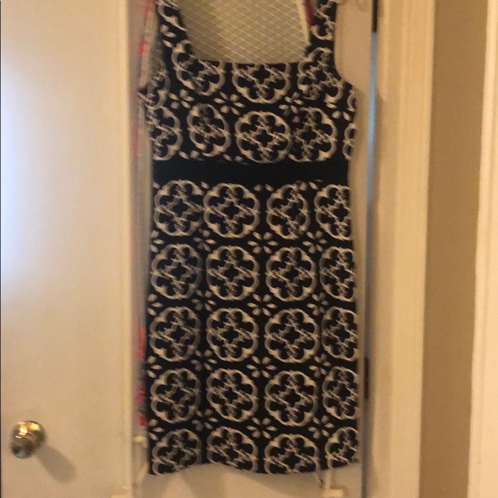 London Style Dress - Picture 2 of 3